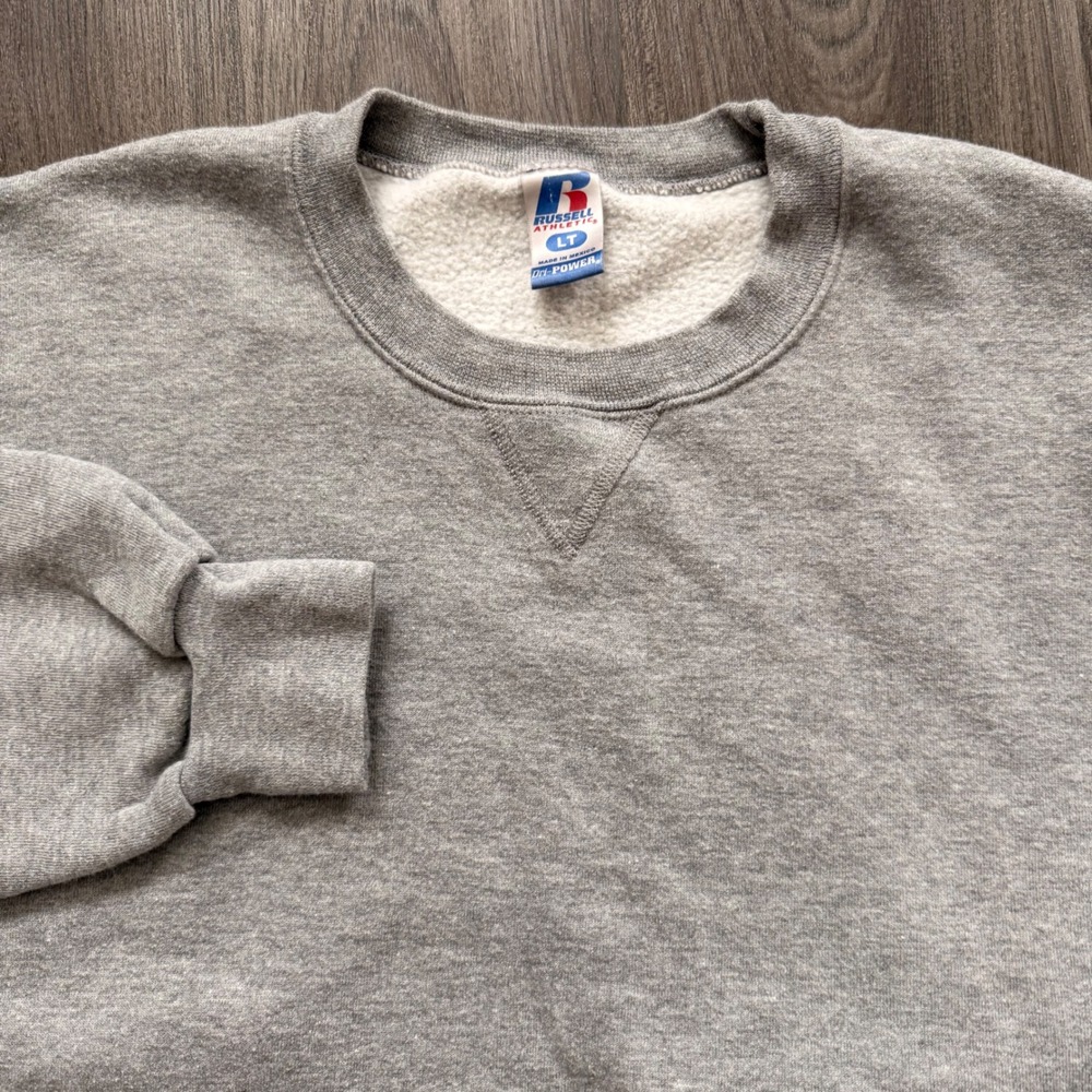 Russell Athletic Dri-Power Crewneck Sweatshirt Mens LT Gray V-Stitch Vintage